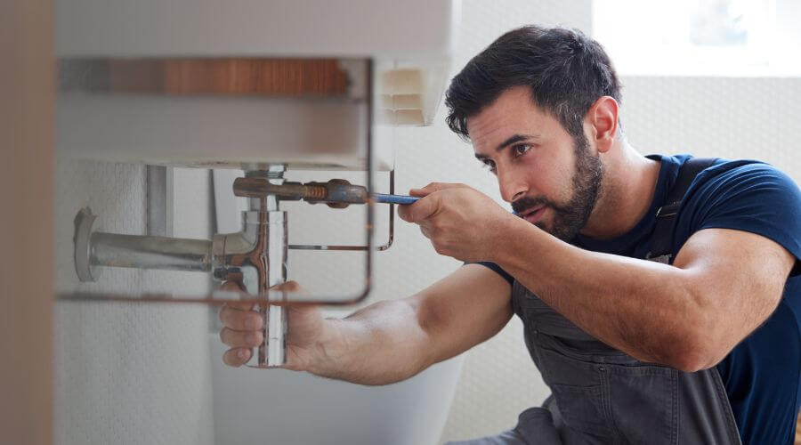 Sink pipe leak repair in Rhodelia, KY